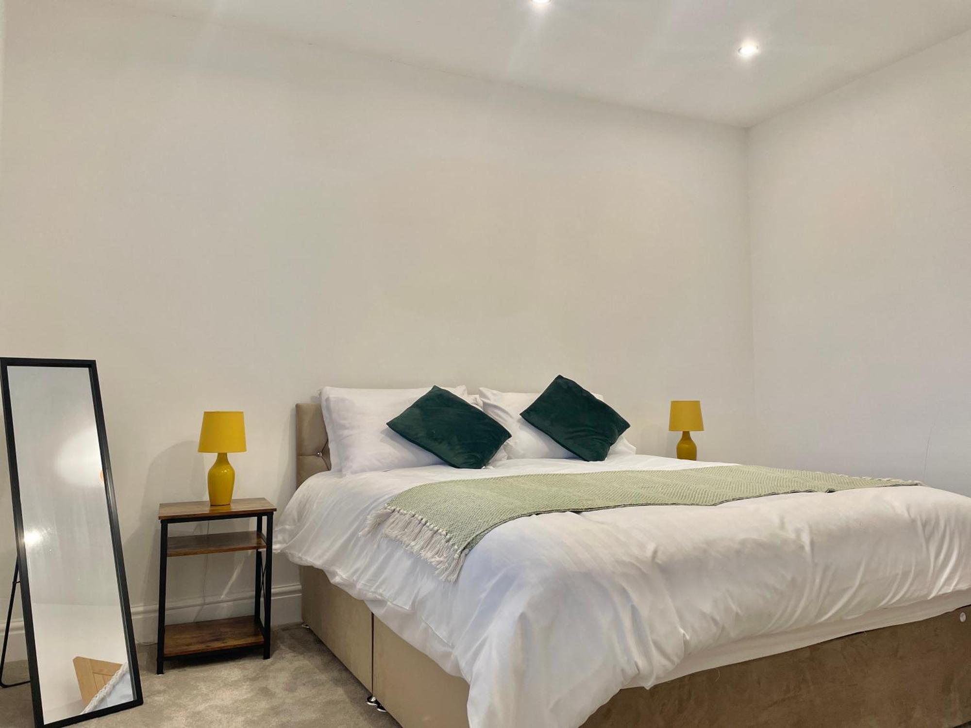 Luxurious Holiday Home Болтон Экстерьер фото